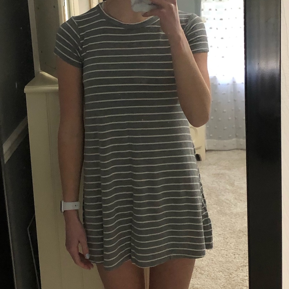 Forever 21 T-Shirt Dress
